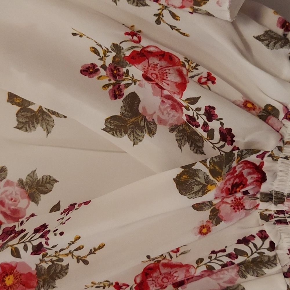 Blouse - Picture 2 of 6